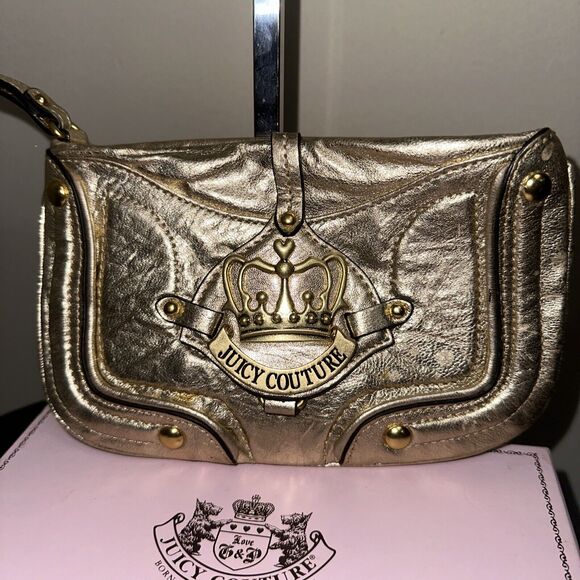 NWOT Vintage Juicy Couture Wristlet Pink Genuine Leather Wallet Clutch In Box - Picture 1 of 8